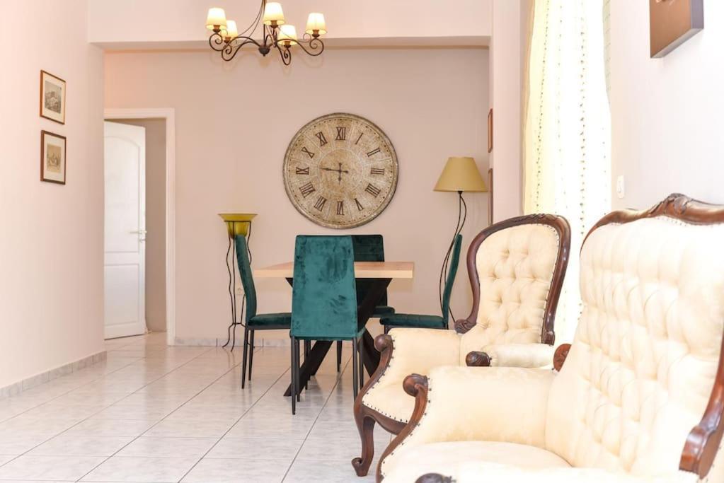 Aposperite Apartment Kalamata Zewnętrze zdjęcie