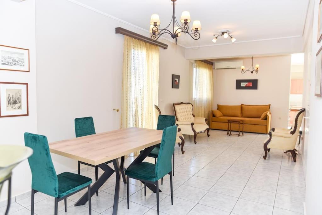 Aposperite Apartment Kalamata Zewnętrze zdjęcie